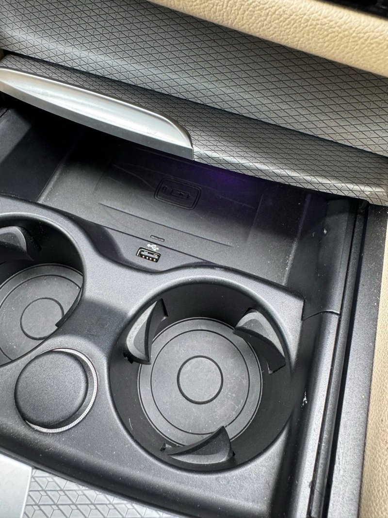 BMW Serie 5 2018, foto 24