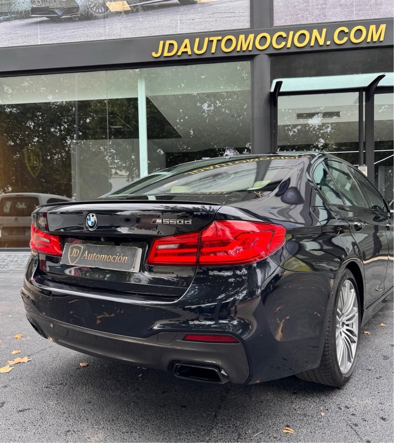 BMW Serie 5 2018, foto 9