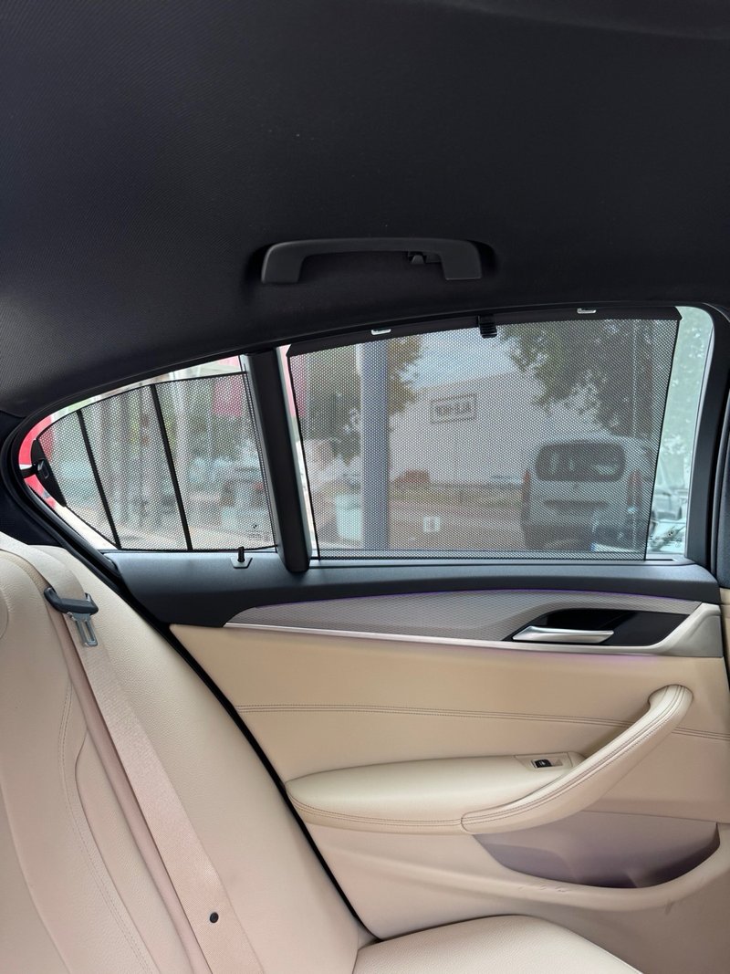 BMW Serie 5 2018, foto 16