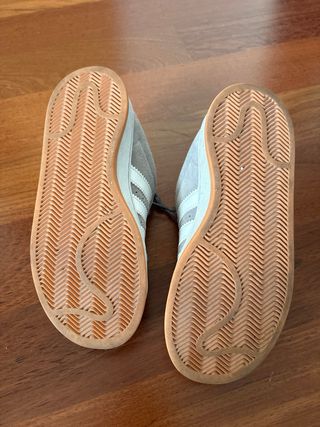 Zapatillas Adidas Campus Grises y Blancas