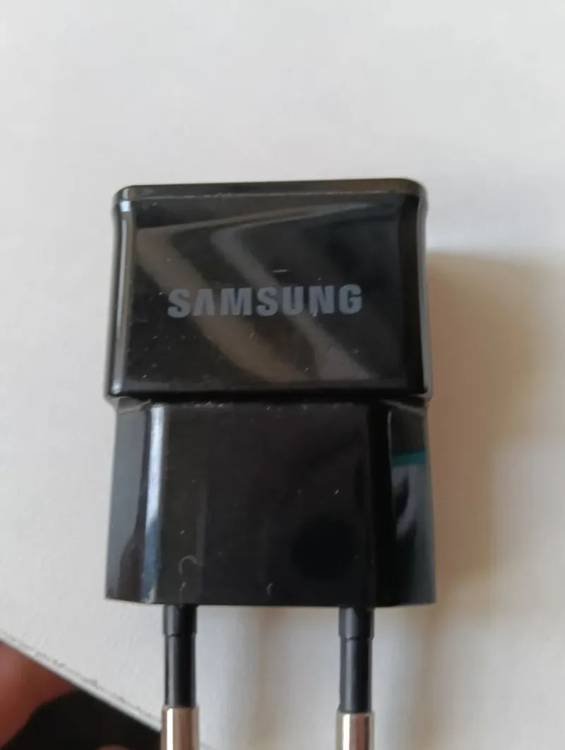 Samsung Galaxy A20e Negro afbeelding 2