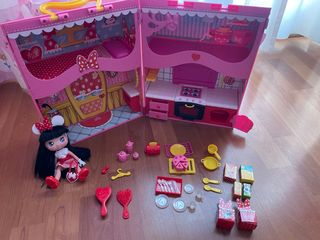 Casita de Muñecas Minnie Mouse Maleta + Muñeca