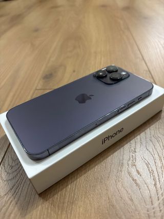 iPhone 14 Pro Max Morado