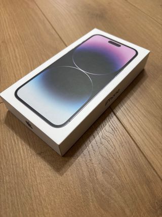 iPhone 14 Pro Max Morado