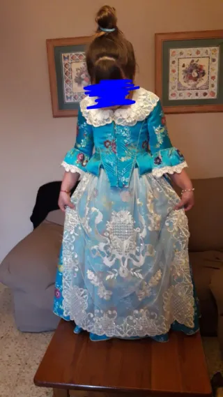 Traje de fallera para niña, para 7 años