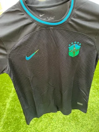 Camiseta Brasil Negra Nike 2022