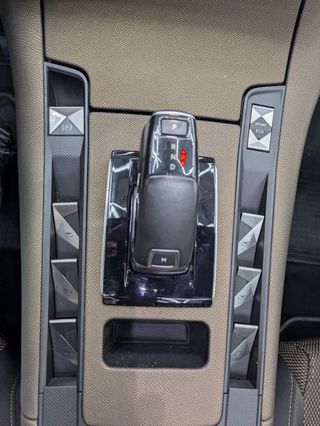 DS DS 7 DS DS 7 BlueHDi 130 Automático PERFORMANCE LINE