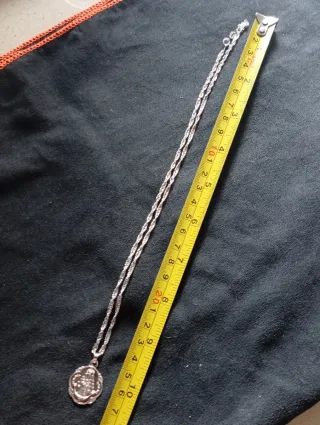 Medalla y cadena de plata de ley Virgen del Rocío