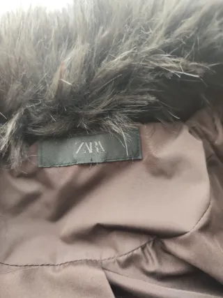 Chaqueta bomber con cuello de pelo muy suave