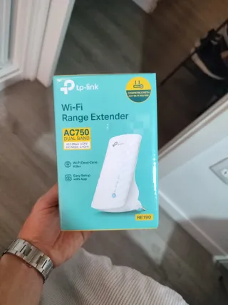 TP-Link Wi-Fi Range Extender AC750 RE190