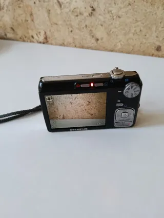 Cámara Olympus X-835 8.0 Megapíxeles
