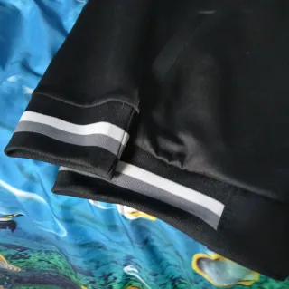 Cazadora deportiva y casual ALPHA negra