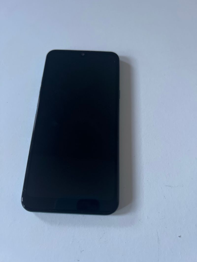 LG Q60 Verde afbeelding 2