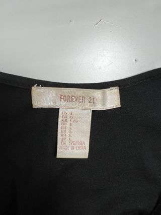 Body negro flores bordadas Talla L