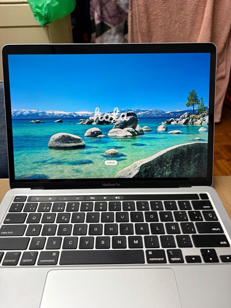 MacBook Pro M1 2020 Plata 256gb afbeelding 5
