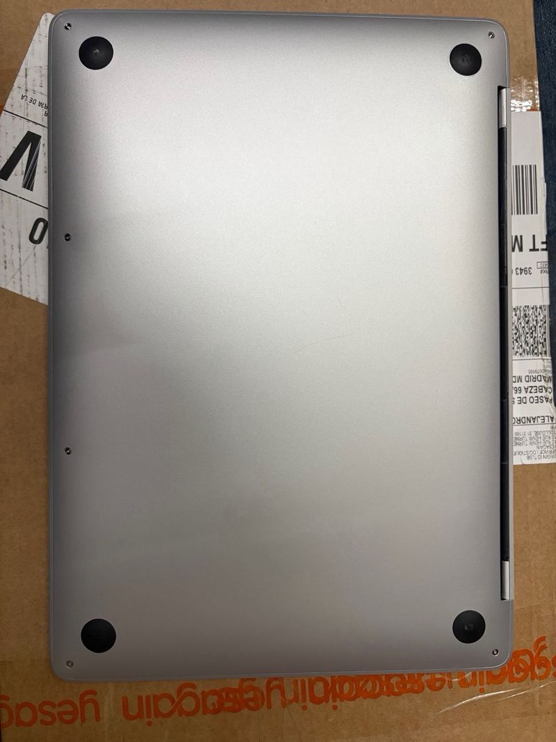 MacBook Pro M1 2020 Plata 256gb afbeelding 3