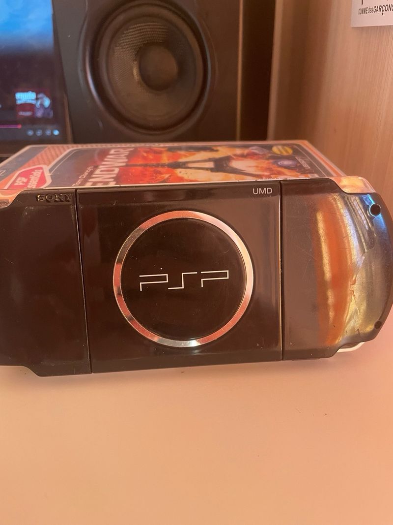 PSP Sony Negra + Juegos afbeelding 2
