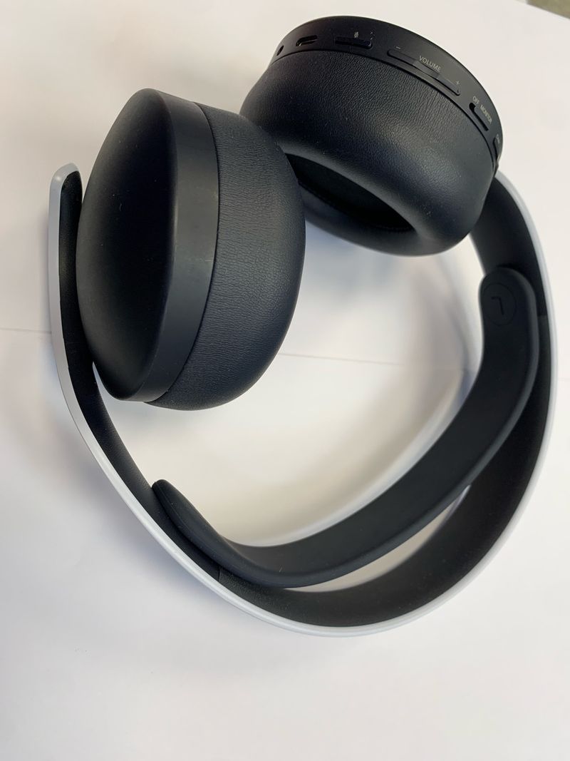 Auriculares Sony Pulse 3D sin Bluetooth