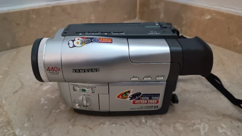 Cámara de vídeo Samsung 8mm VP-L500 afbeelding 2