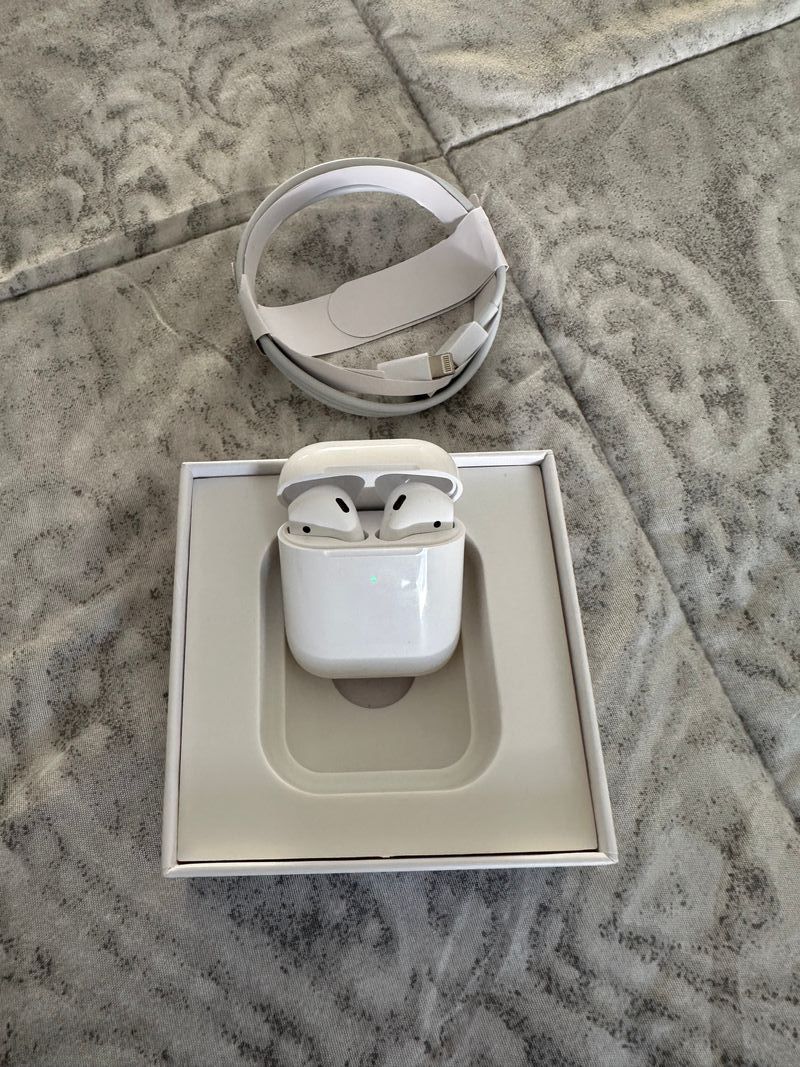 Apple AirPods 2da Generación afbeelding 2