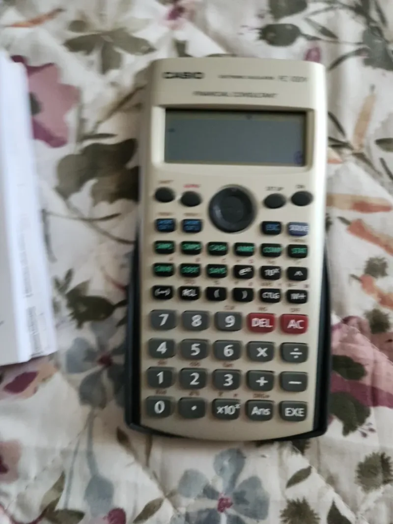 Se vende: Calculadora CASIO
