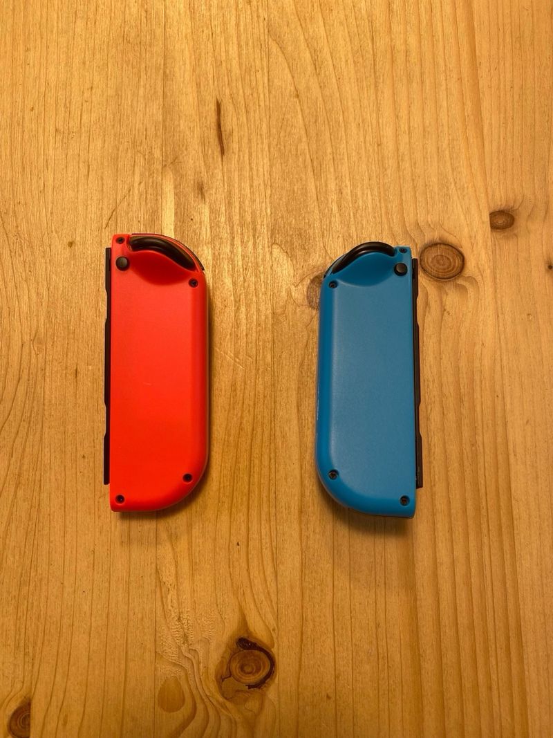 Joy-Con Nintendo Switch + Grip soporte mando afbeelding 4