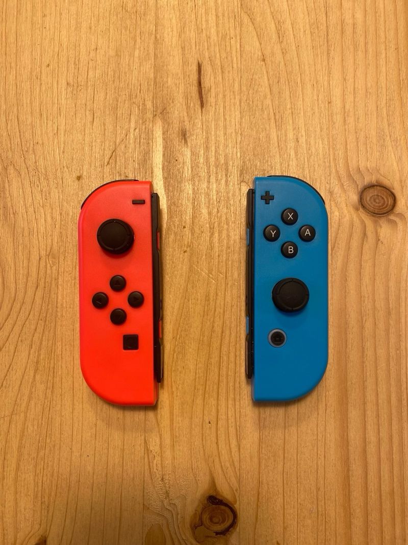 Joy-Con Nintendo Switch + Grip soporte mando afbeelding 3