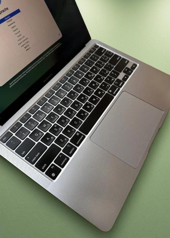 MacBook Air M1 13 8GB RAM Plata afbeelding 4