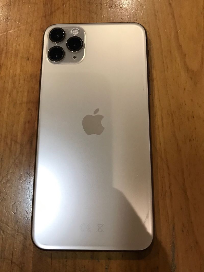 iPhone 11 Pro Max 128GB afbeelding 3