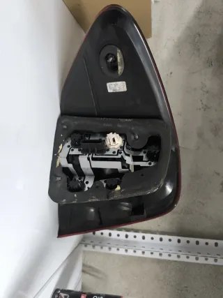 Piloto trasero Mercedes ML