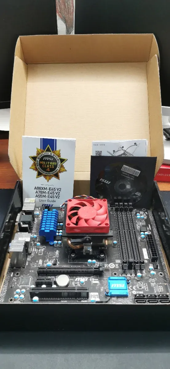 Placa Base MSI A78M-E45 V2 + AMD Athlon X4 860K