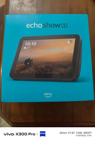 Amazon Echo Show 8