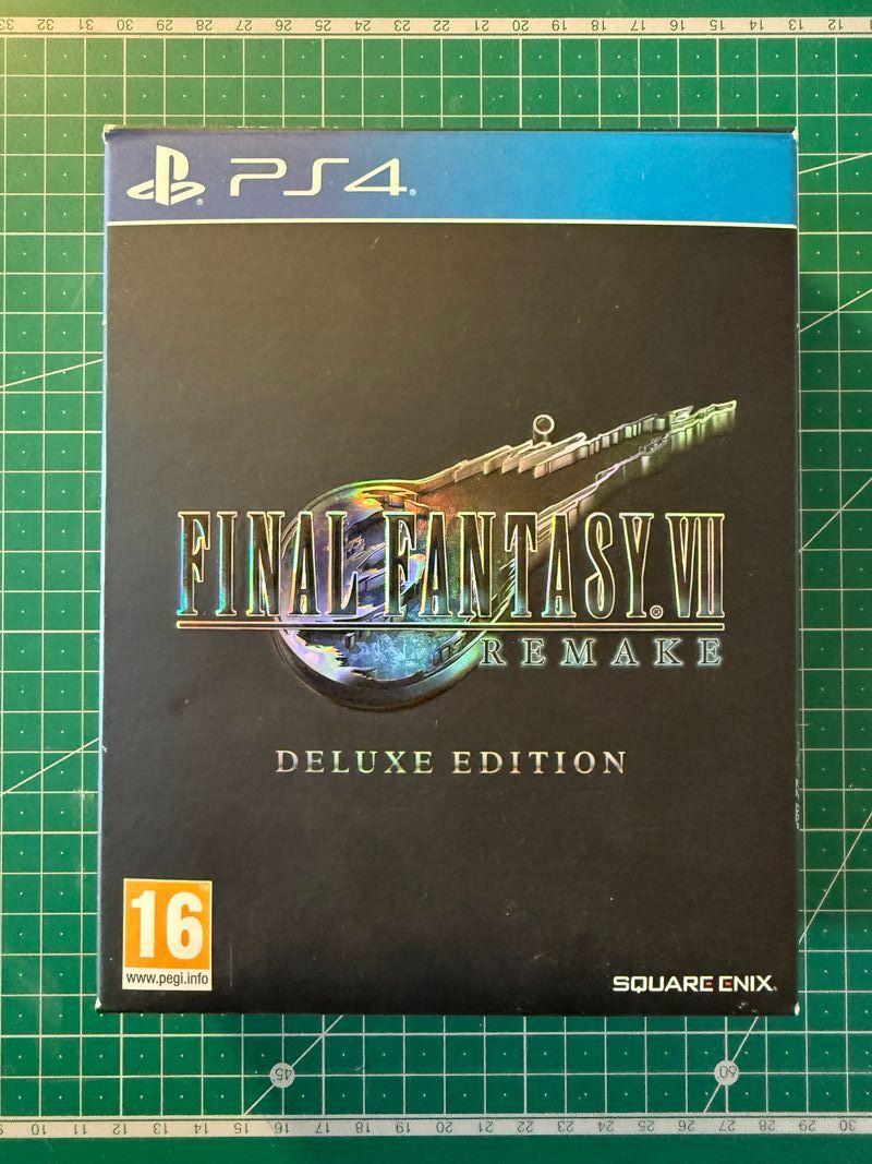 Final Fantasy VII Remake Deluxe Edition ESP (PS4)