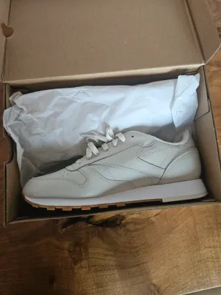 Reebok Classic Beige a estrenar 42
