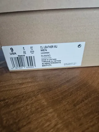 Reebok Classic Beige a estrenar 42