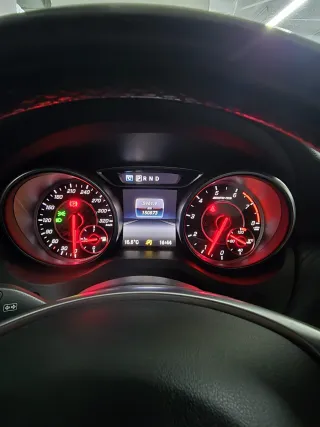 Mercedes-Benz Clase A45 381cv