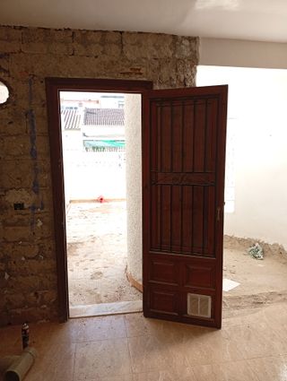 Ventanas y contraventanas de madera