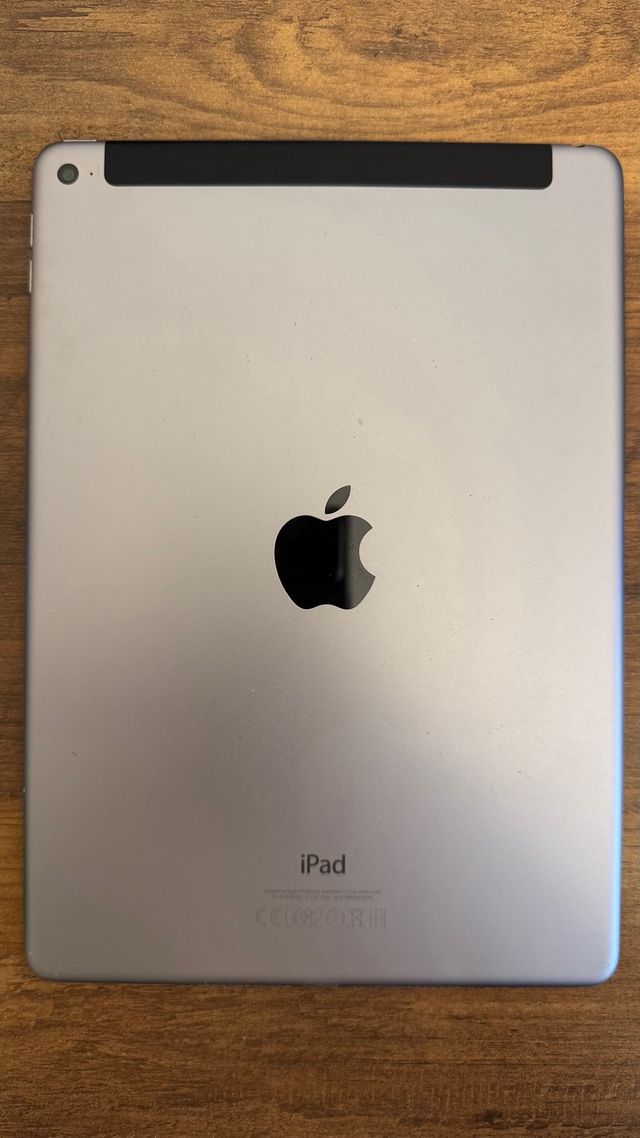 iPad Air 2 64GB 4G + WiFi funcionando perfecto