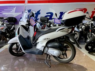 Honda SH 125 Scooter Blanca