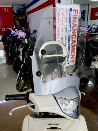 Honda SH 125 Scooter Blanca