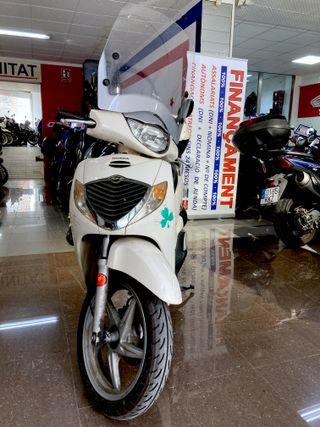 Honda SH 125 Scooter Blanca