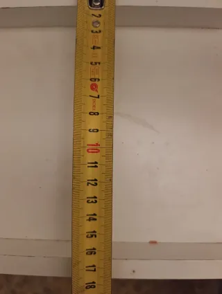 Estantería de madera