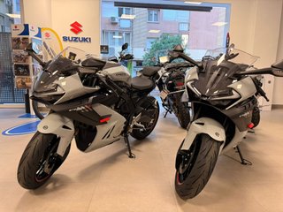 CFMOTO 675SR-R