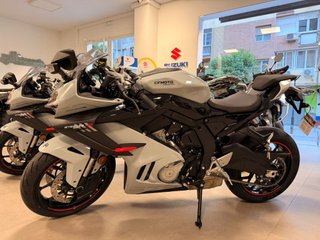 CFMOTO 675SR-R