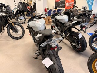 CFMOTO 675SR-R