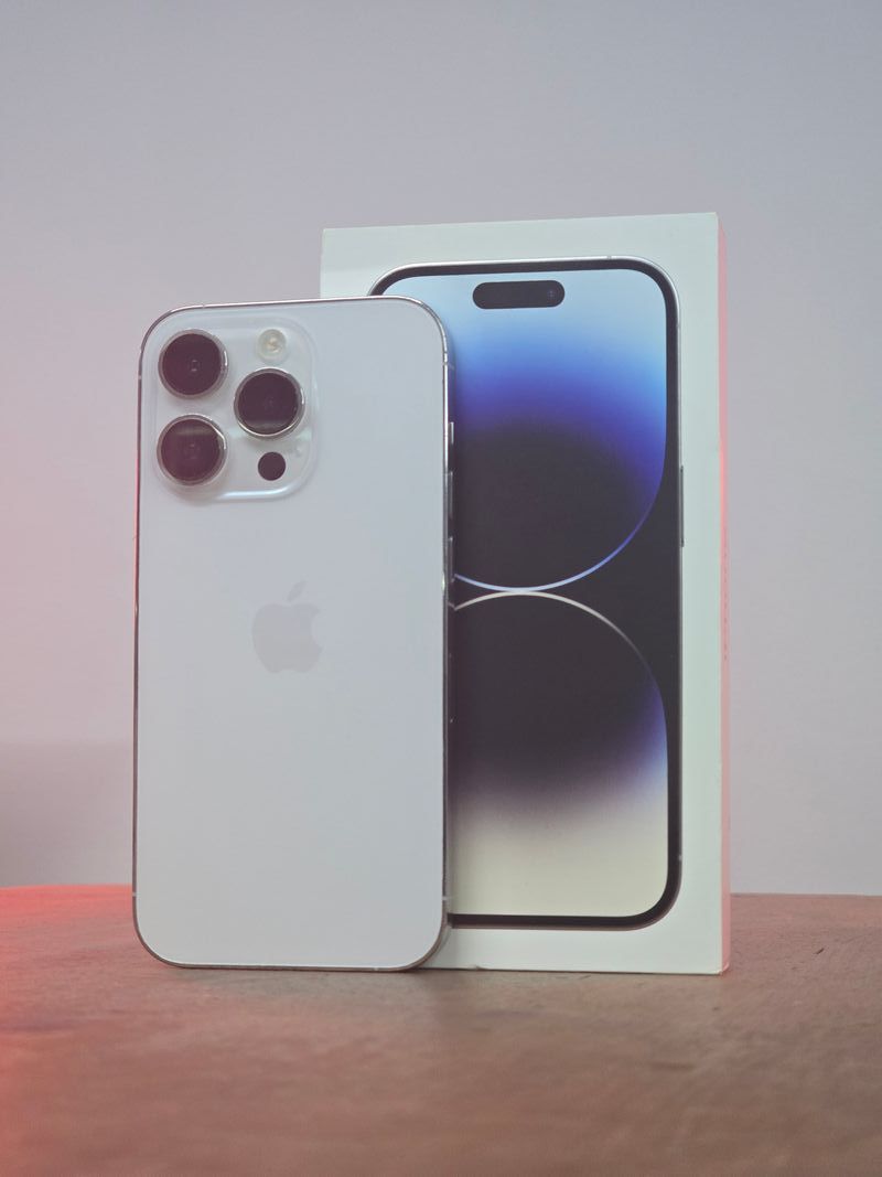 iPhone 14 Pro 100%