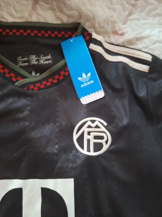Camiseta Adidas Bayer T Negra