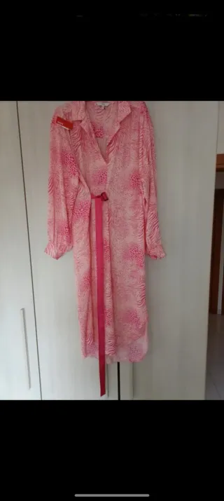 Abito lungo fantasia animalier rosa