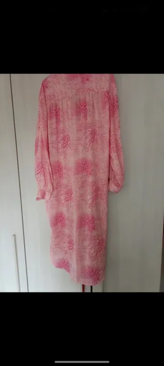 Abito lungo fantasia animalier rosa