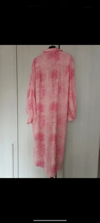 Abito lungo fantasia animalier rosa